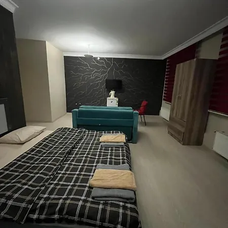 Trendhouse Hotel